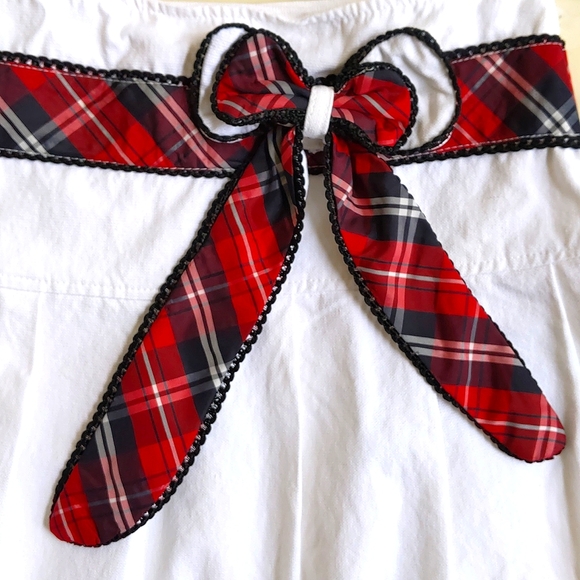 NWOT. Cotton Skirt w/full lining, lace edge and multi color plaid bow tie/decor. - Picture 4 of 6